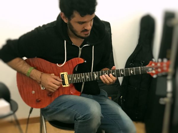 clase guitarra andres_Fotor_3